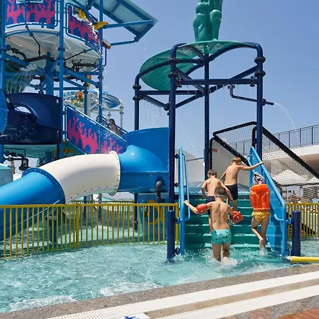 Vikingen Infinity Resort & Spa-2